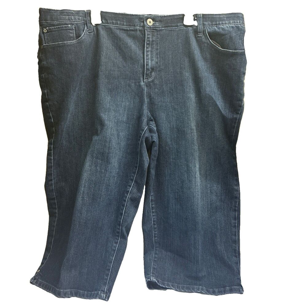 CJ Banks 24W Capri Jeans Blue Denim - Straight Fit - Comfort Waist